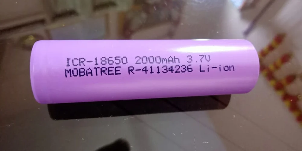 Lithium Ion Battery ICR18650 3.7V 100% original (2000 mAh)